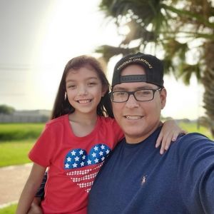 Meet your Posher, Javier